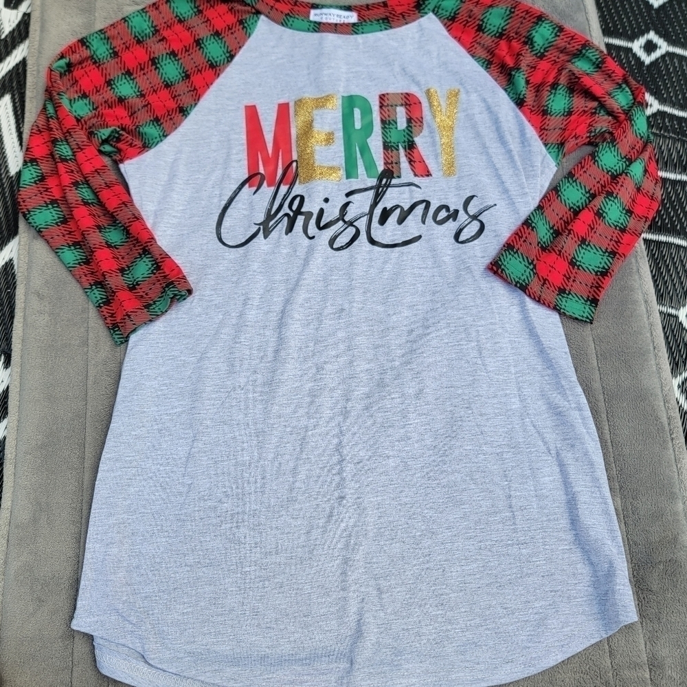2/$20 NWT Runway Ready Nightgown Nightshirt S